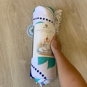 Apana fringed round yoga towel